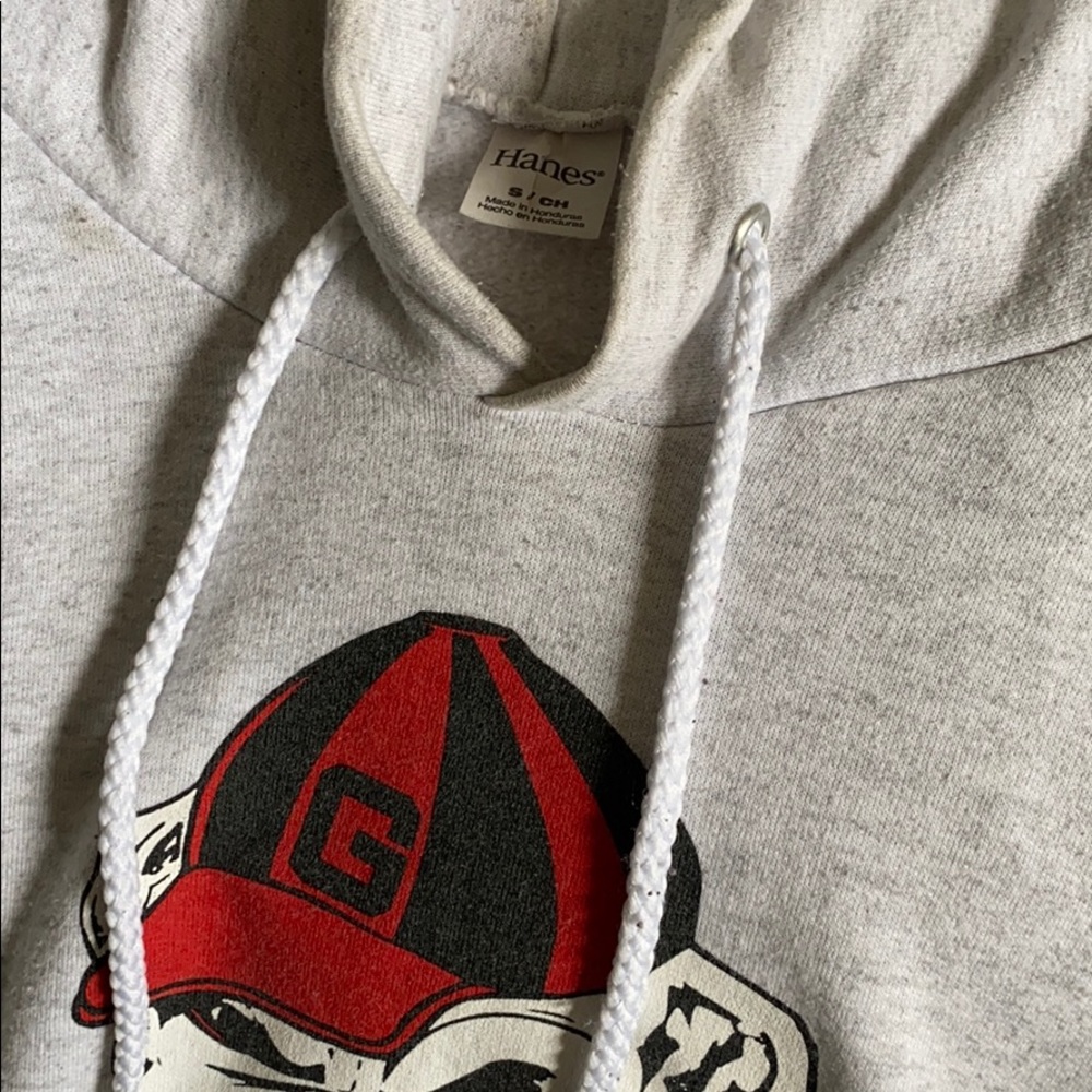 Clothing - Picture 2 of 2
